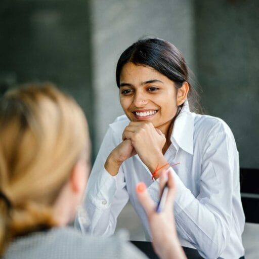 An immigrant during a one-on-one business counselling