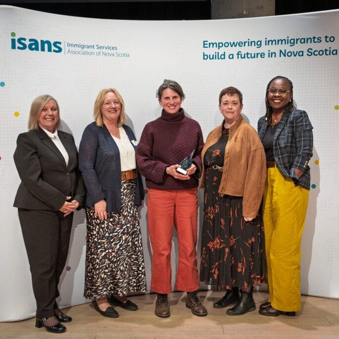 Hillary Lindsay accepts the ISANS Award